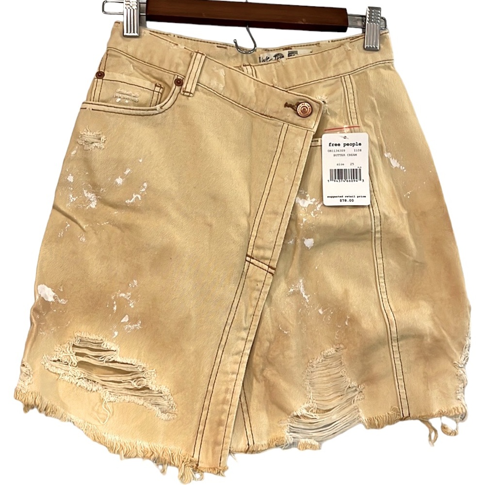 FREE PEOPLE PARKER WRAP DENIM GRUNGE MINI SKIRT BUTTER CREAM SZ 25 NEW WITH TAGS